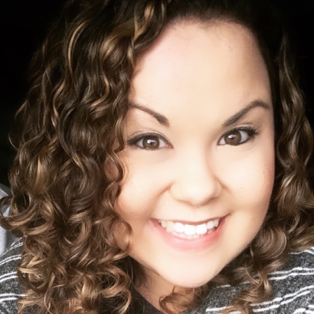 🌻 Meet your Posher, Tara! 🌻